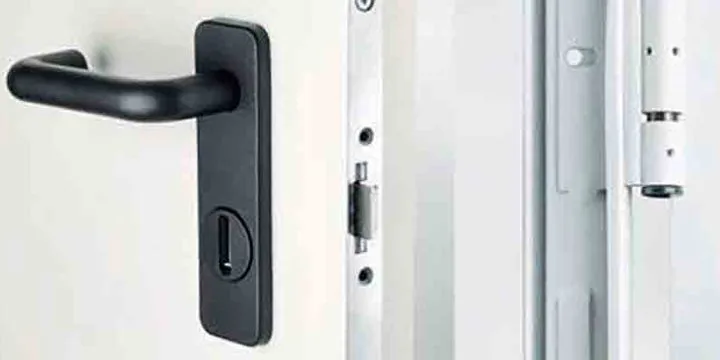 PORTE E PORTONI TAGLIAFUOCO